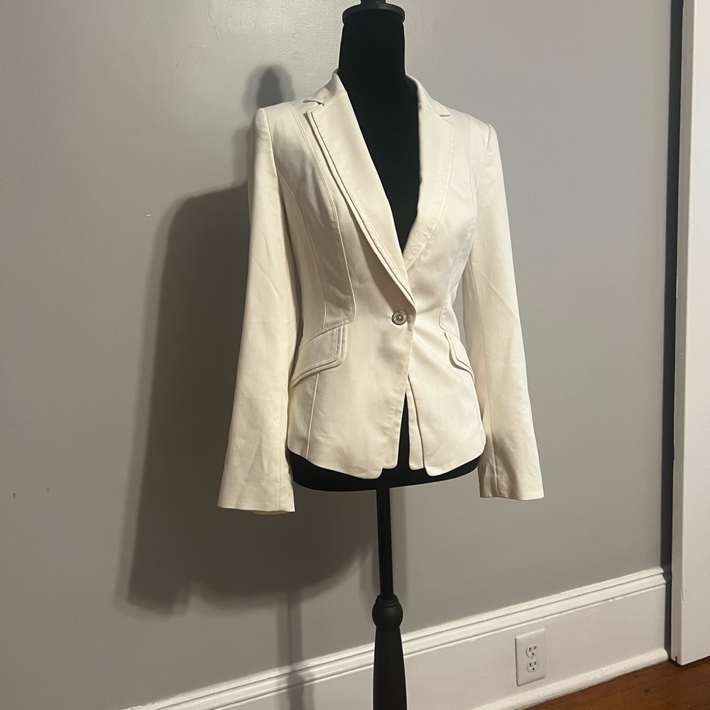 White House Black Market Cream Blazer with Notched Lapels